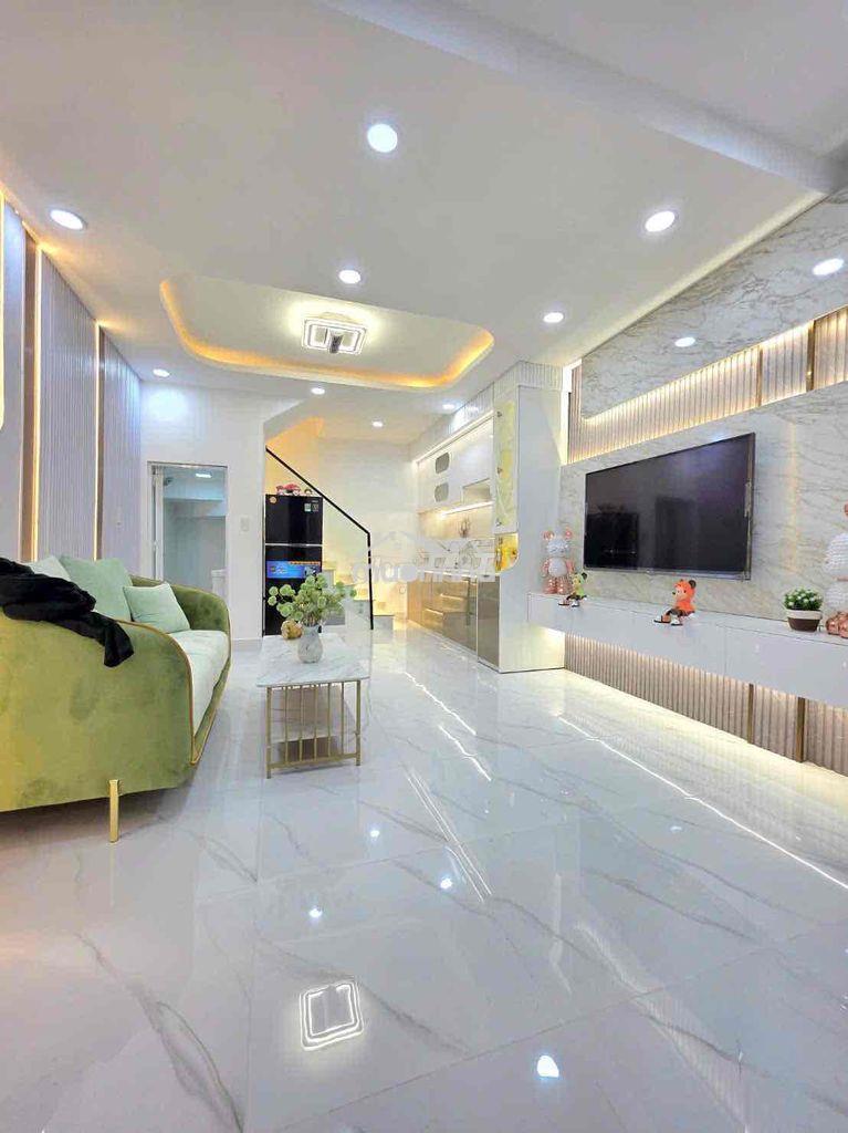Nhà 3 lầu có sổ hồng q7 - 3