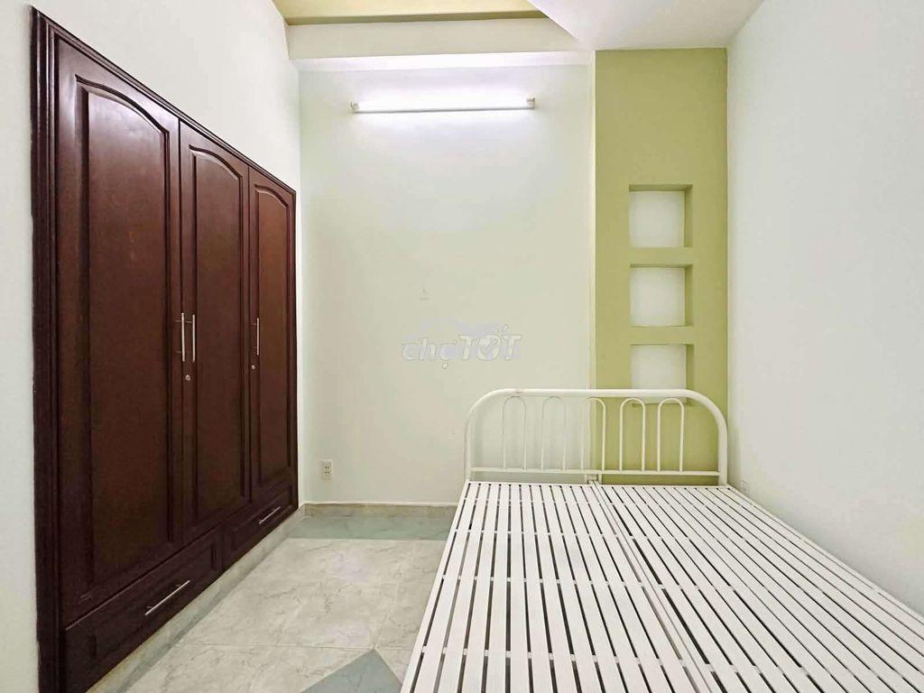 Nhà giảm 2ty - 77m2 - 3tầng - chỉ 8ty - 4