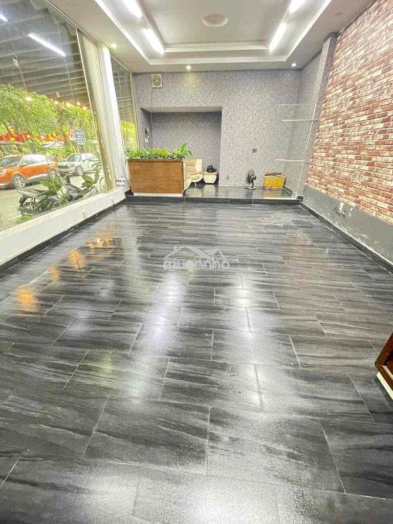 Văn phòng rộng 11mx6m view sông đẹp và mát cả ngày - 2
