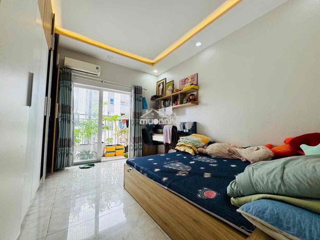 Hạ giá chủ đi nước ngoài cần bán gấp căn hộ oriental plaza – 2pn/2wc – - 2