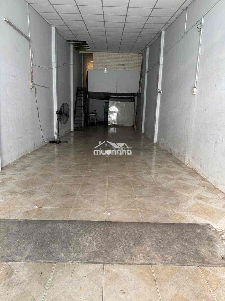 Nhà cho thuê hẻm xe tải 6m đường vườn lài dt 4x22 đúc lừng 1/2 nhà t