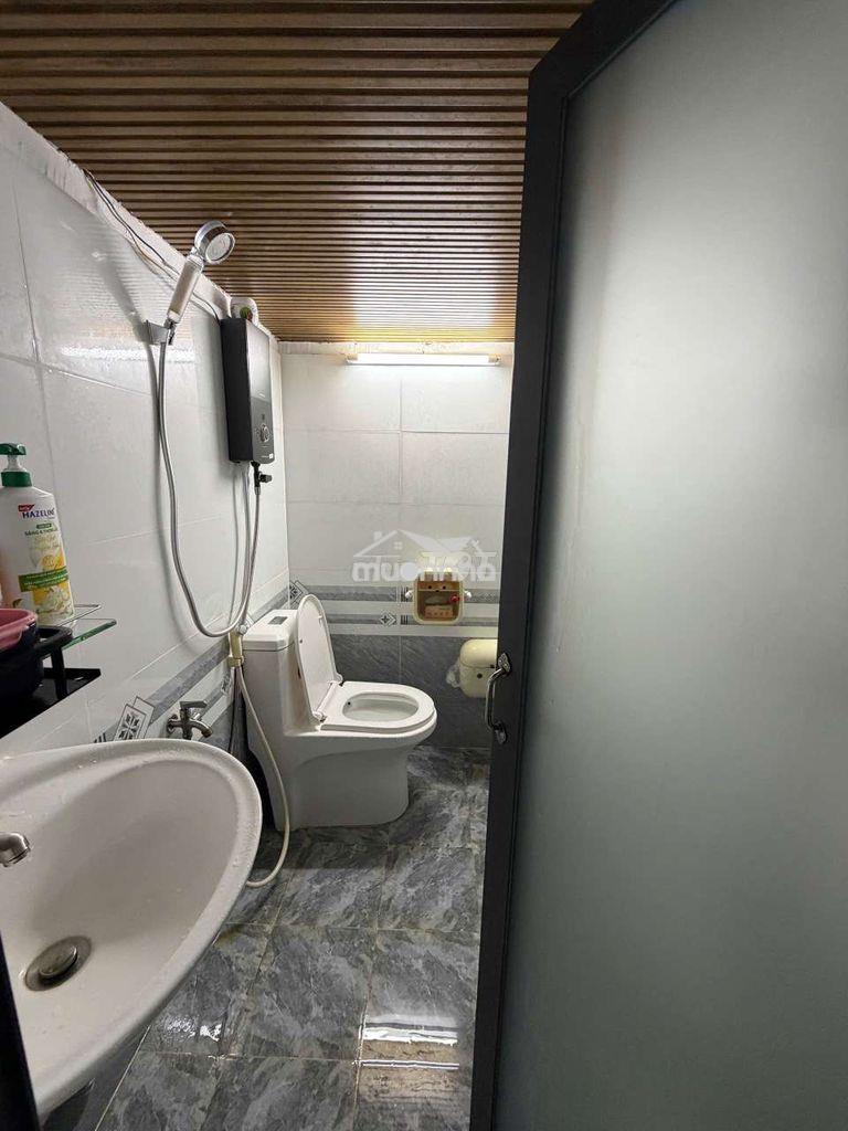Phòng trọ tân bình rất gần trung tâm - Ảnh 3