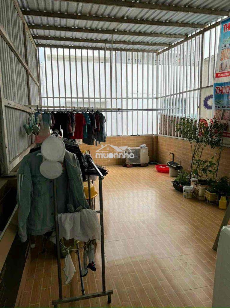Nhà 3 tẩng khu dân cư phú lợi đường phạm thế hiển p7q8 - 3
