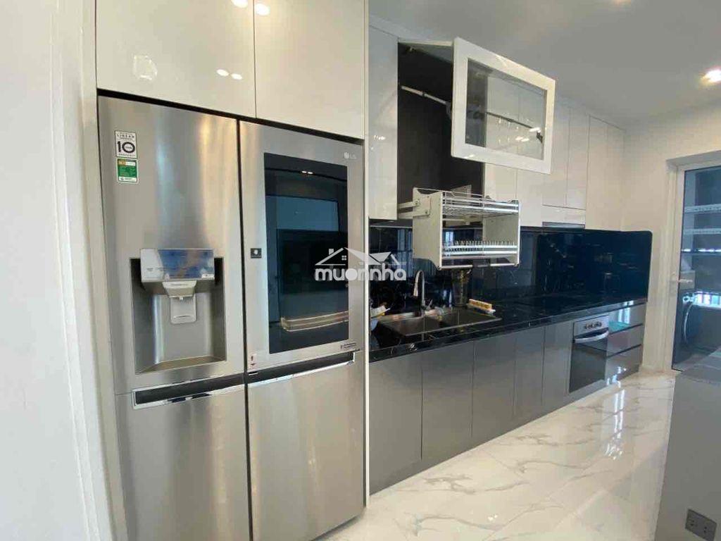 Cần cho thuê căn hộ sunrise cityview q7 lh : - 3