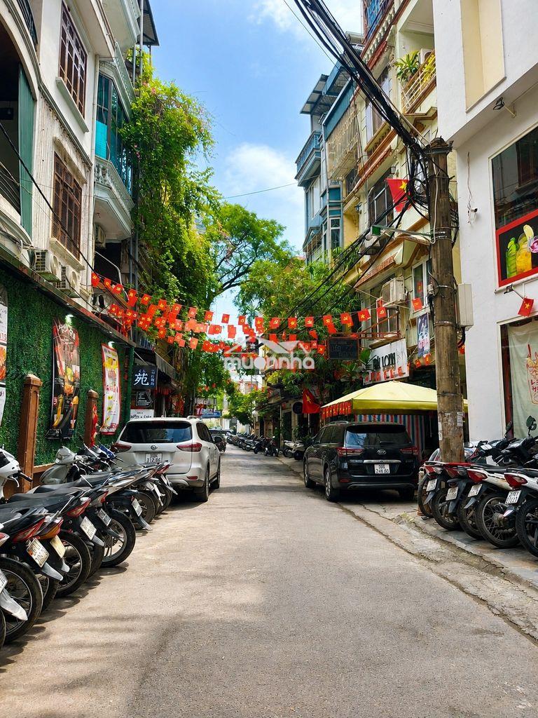Mặt ngõ kinh doanh, ôtô tránh phố linh lang, dt 95m2 x 4 tầng, mt 6m