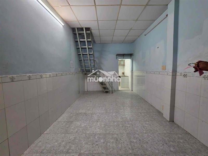 Sát bên gò vấp- tân bình. nhà nhỏ đủ công năng-