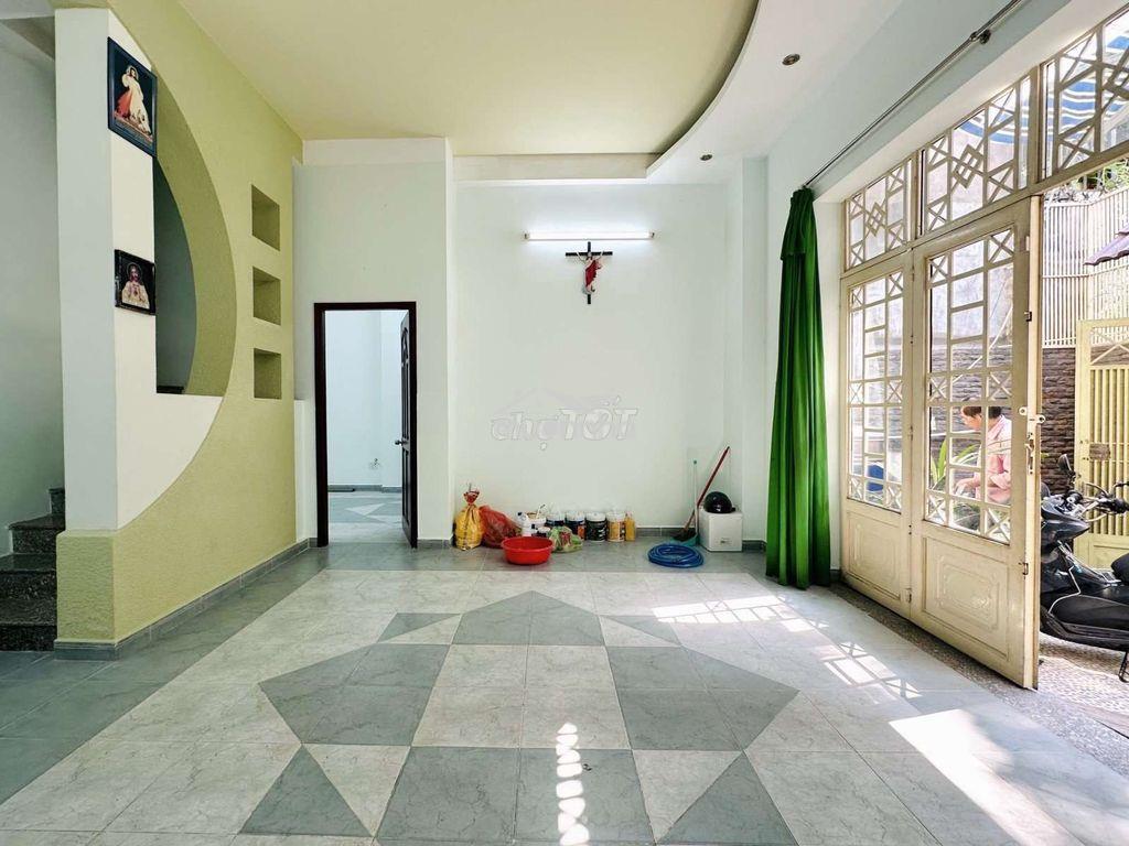 Nhà 5 pn lê quang định- giá chỉ 18tr - 2