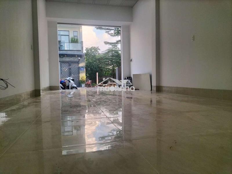 Loa loa. quá rẻ có 5t thôi nhà mới tinh 90m2 có điều hòa phải nhanh ạ