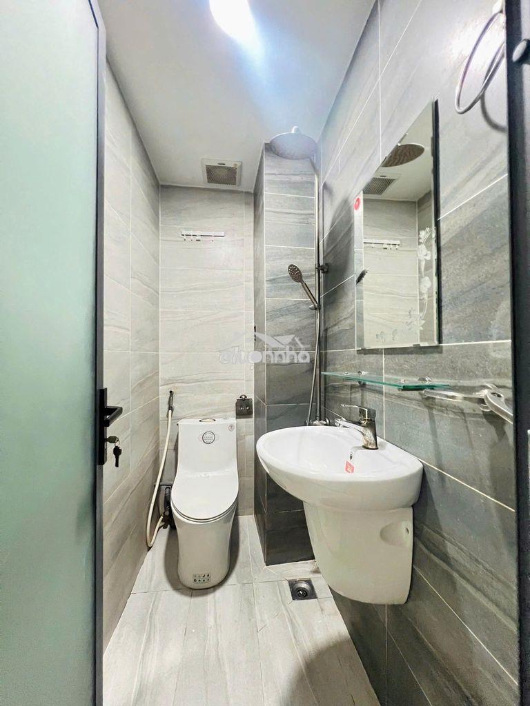 Siêu phẩm studio ngay vlu và iuh cao đẳng bách khoa 4.5tr trống sẵn - 3