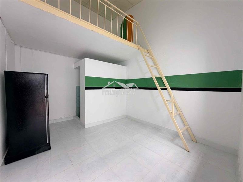 Phòng mới sẵn nội thất - 7p đi đh ktkt bình dương