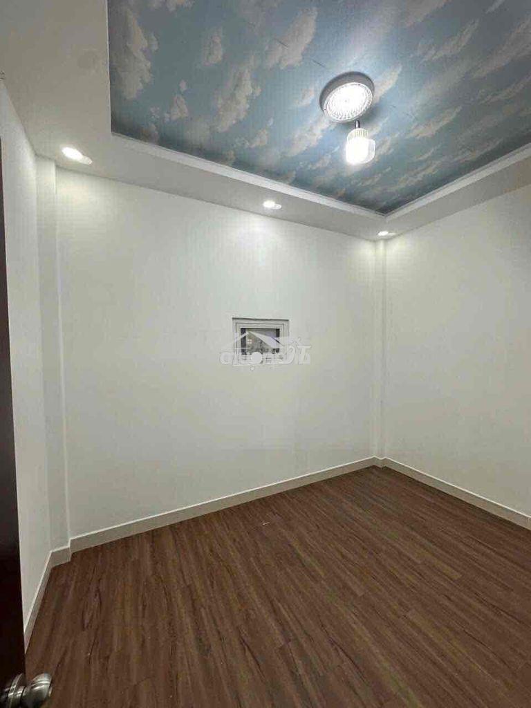 Nhà [ 5,5 x 15] 1 lầu (3pn,2wc) ,hẻm 6m kênh nước đen,bình tân
