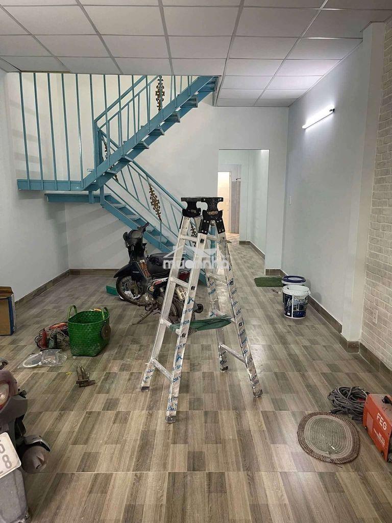 4x20m trệt lửng 2pn có máy lạnh hẻm xe tải tch07 vào ở ngay