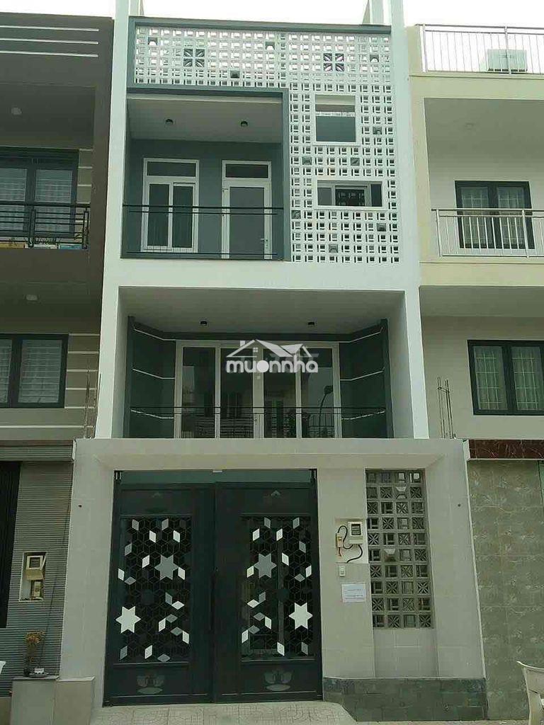 Cho thuê nhà mặt tiền phù hợp làm vp & kho hàng ngay đỗ xuân hợp q9