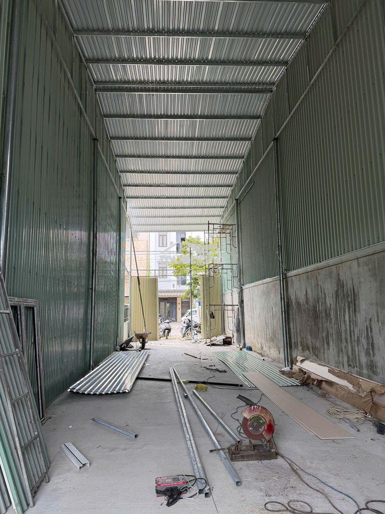 Kho 110m2 nguyễn nhược pháp- đường xe công - 2