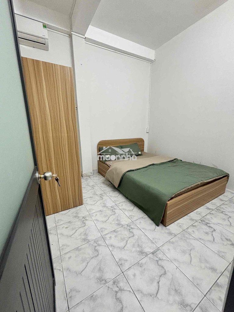 Căn hộ 2 phòng ngủ – ban công lớn – trống sẵn khu etown - Ảnh 3