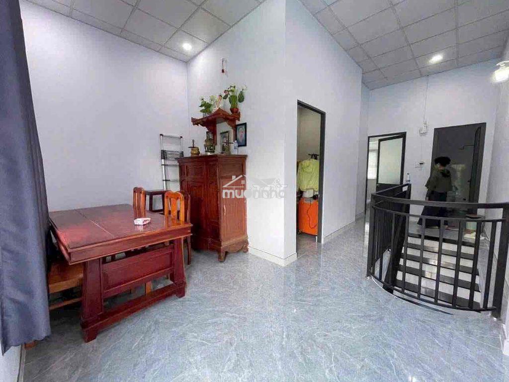 Nhà trệt lầu 3pn mặt tiền nhựa 6.5m thông giá chỉ 2.tỷ 2 - 3