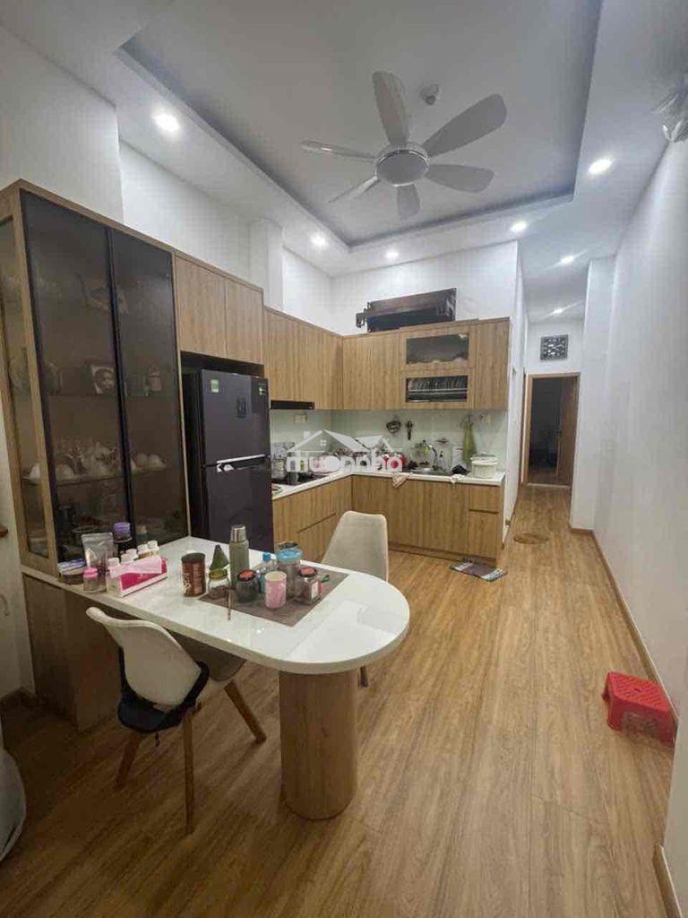 Cho thuê nhà nội thất đầy đủ gần gần ca nguyễn bình nhơn đức