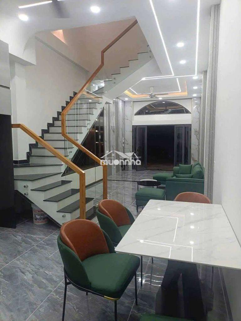 Nhà 2 tấm gần chợ thông dụng - 3