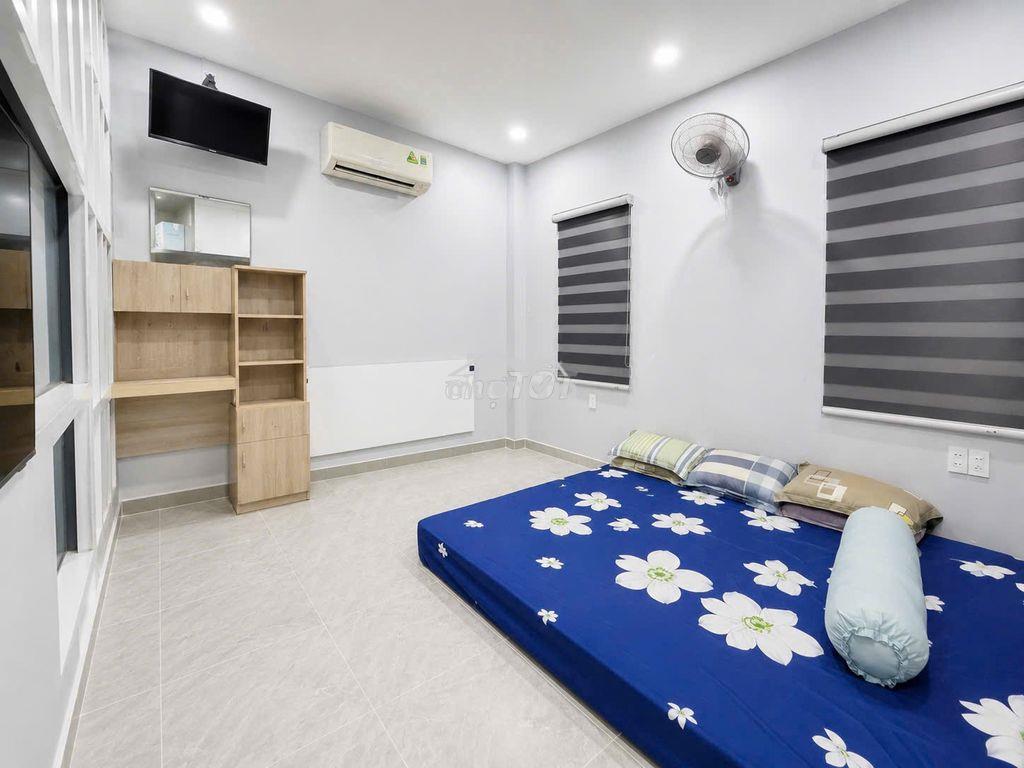 Siêu ngon - 4 tầng - 56m2 - ngang hơn 5m - gần chợ bà chiểu - hơn 5t - 4