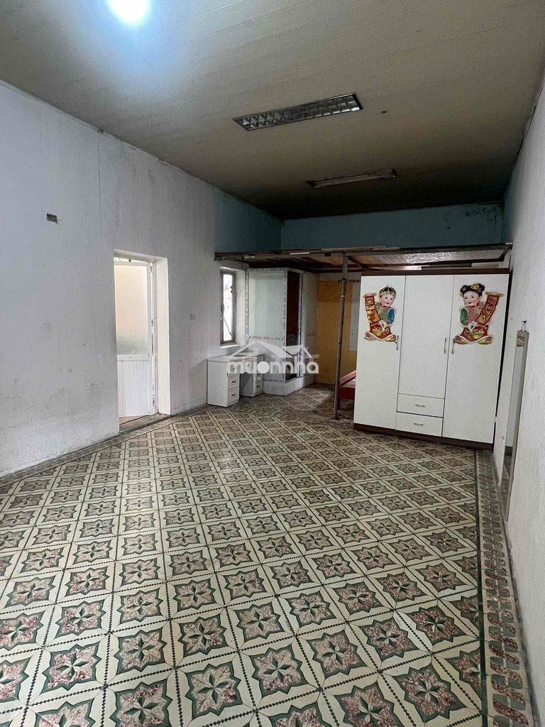 Cho thuê căn tập thể tầng 3 giá 5 triệu - 2