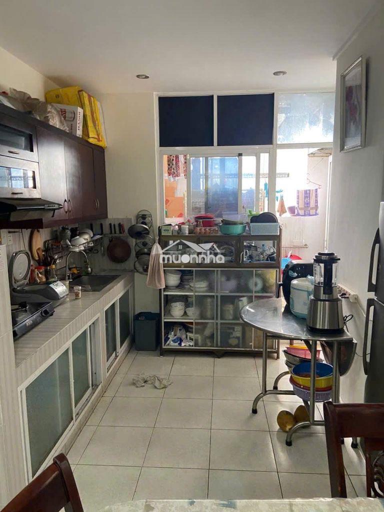Chung cư 72 trương quyền, q3: 2p ngủ, có nt, 65m2, 8tr/th - 2
