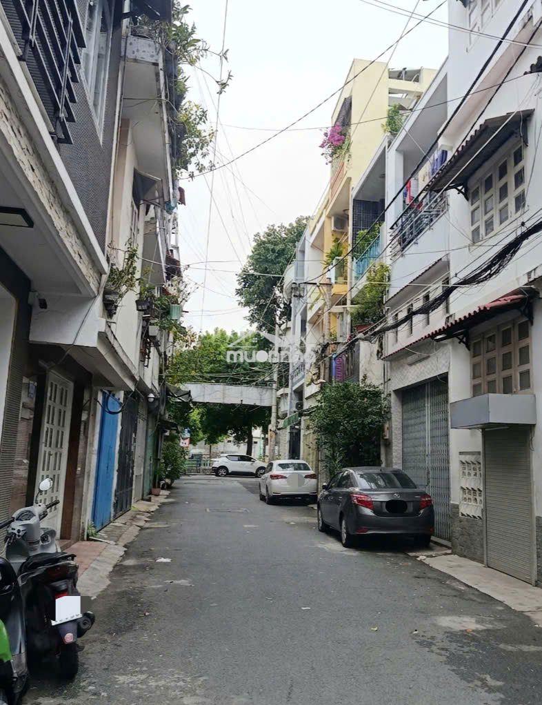 Xe hơi đậu cửa, 50m²x2 tầng nhà đẹp, ở ngay - gần cầu bông bình thạnh