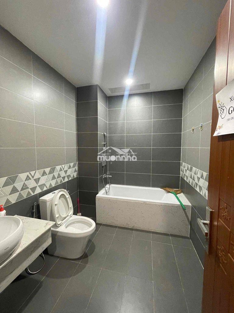 Cho thuê nhà mt hoàng hoa thám 1trệt-2lầu-1tum: 7pn,5wc giá 18tr/th - 4