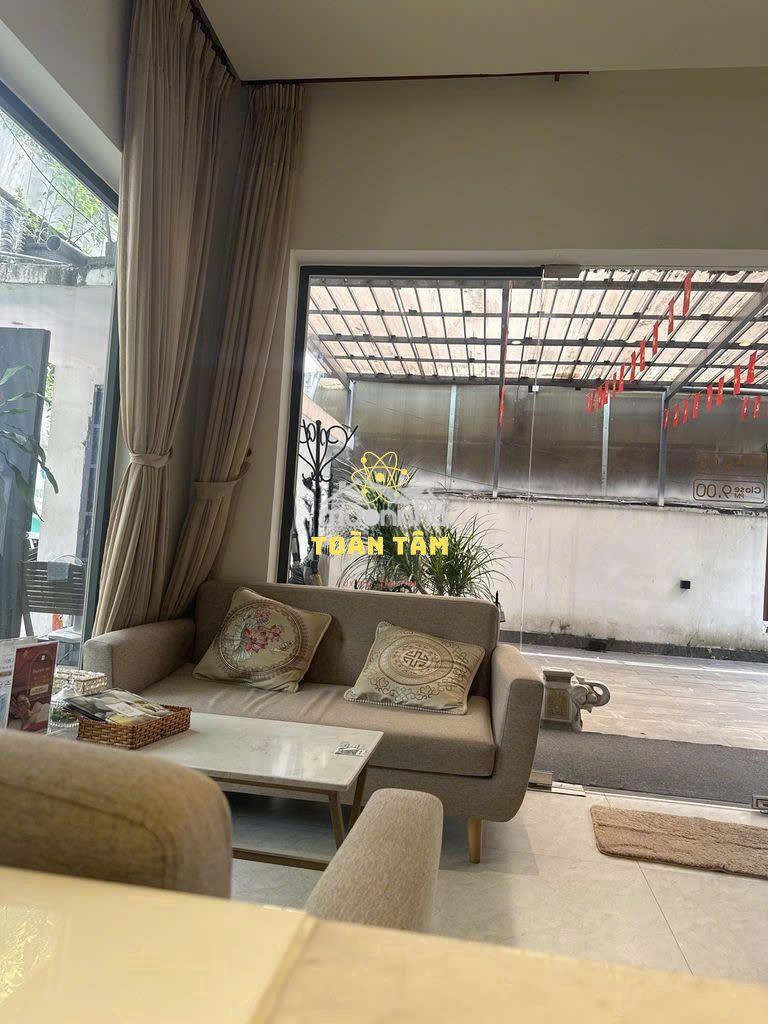 Mặt bằng kinh doanh xuân thủy thảo điền *** quận 2 - 4