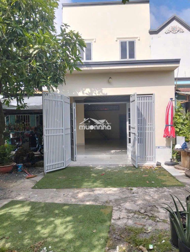 Cho thuê nhà nguyên căn gần chợ việt lập