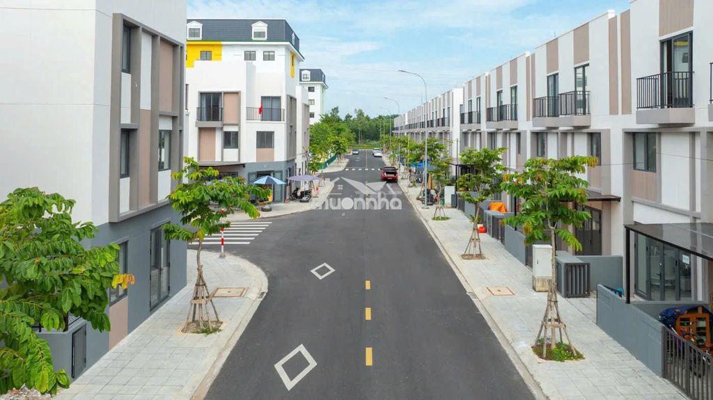 Còn 1 suất *** nhà ở xã hội ngay khu visip - 3