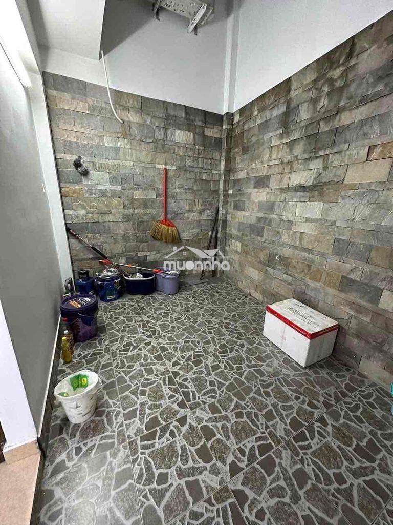 Cho thuê nhà 2 lầu 3pn 3wc giá 14tr - 4