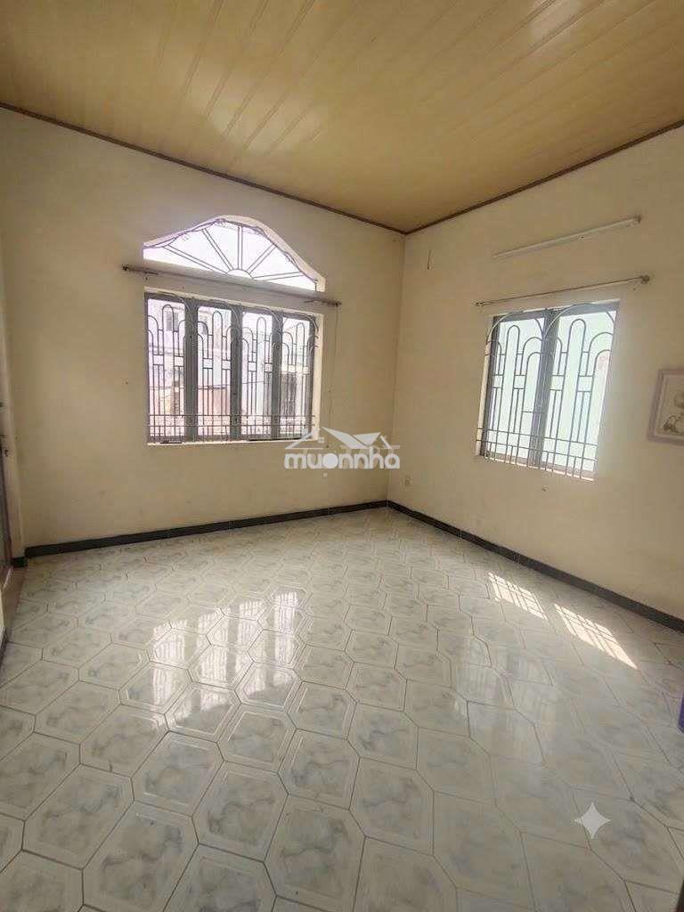Nhà 8x16 ngay chợ tam hà, đường oto, sẵn 4pn, sân rộng thoáng mát - 3