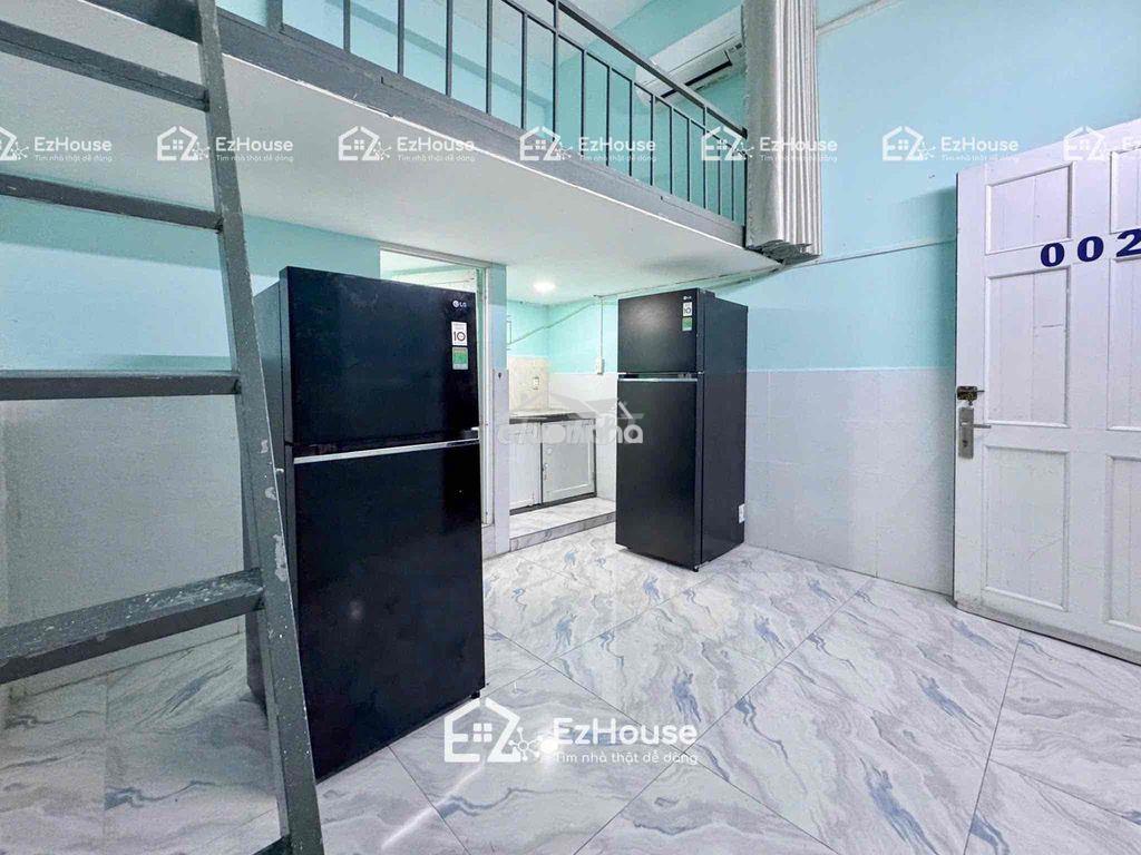 Cho thuê trọ giá rẻ sẵn máy lạnh-tủ lạnh gác cao + cửa sổ trời - 2