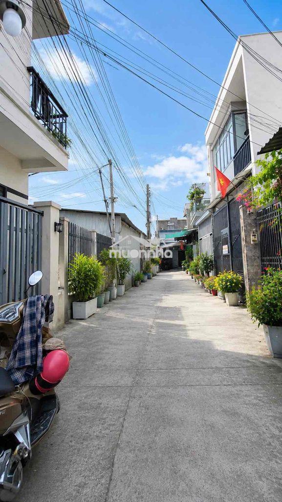 Gấp: chiêu liêu 3,2ty tl hẻm oto . sổ riêng . 75m2 - 3