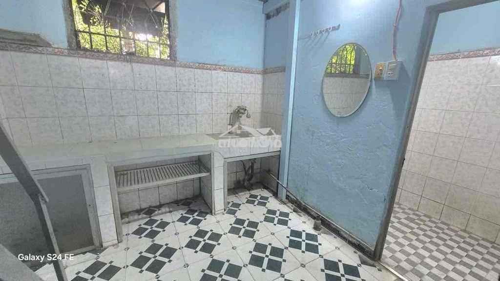 Nhà rẻ 4x10m gác lửng (2pn 1wc) hẻm xe tải. đường 18b - mã lò - 3