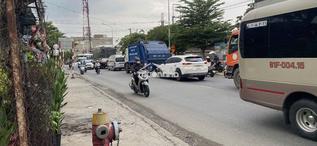 Cho thuê mbkd đường nguyễn du, 6 x 43m, giá 10tr - 3
