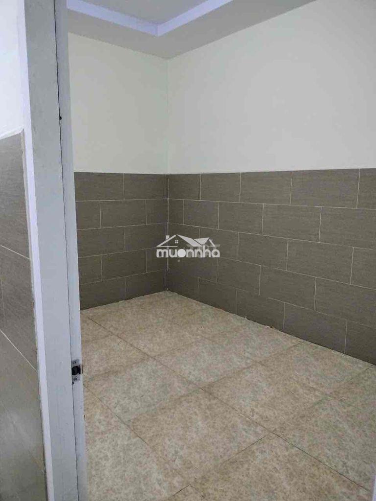 Cho thuê nhà 4tr/th dt: 4x20m lửng 2pn 2wc  đường liên ấp 1-2 ấp 1 vĩn - 2