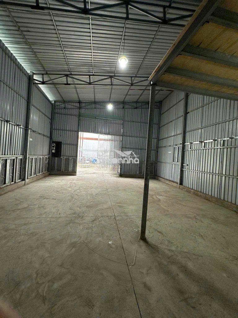 Kho 100m xe tải ra vào đường số 22 linh đông thủ đức, sẵn điện và nước - 3