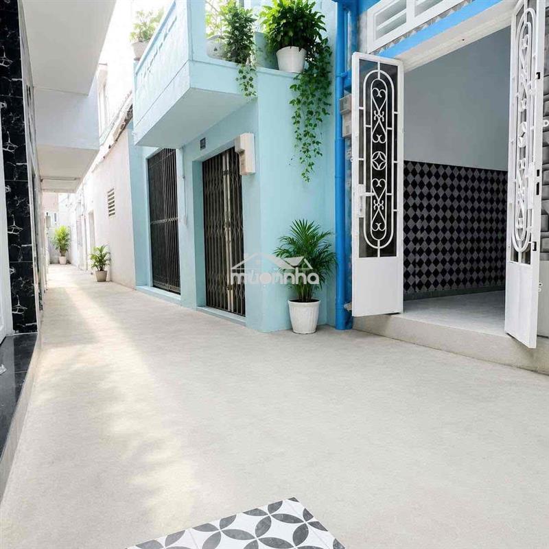 Bán nhà đẹp 2 tầng vào ở ngay. đường tôn thất thuyết