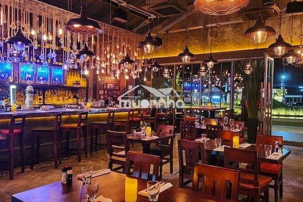Cho thuê mặt bằng kinh doanh tú xương, quận 3 - 4