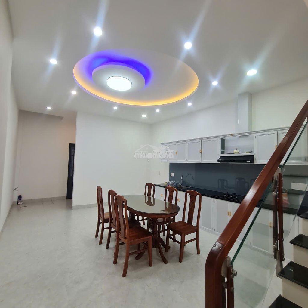 Nhà nguyên căn gần đường 2/9 | rộng rãi thoáng mát - 4