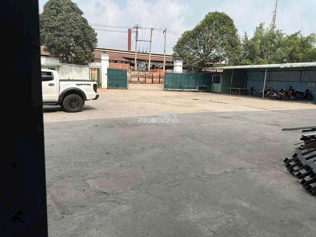 Cho thuê xưởng 4200m2 giá thuê 160 triệu/tháng - 2