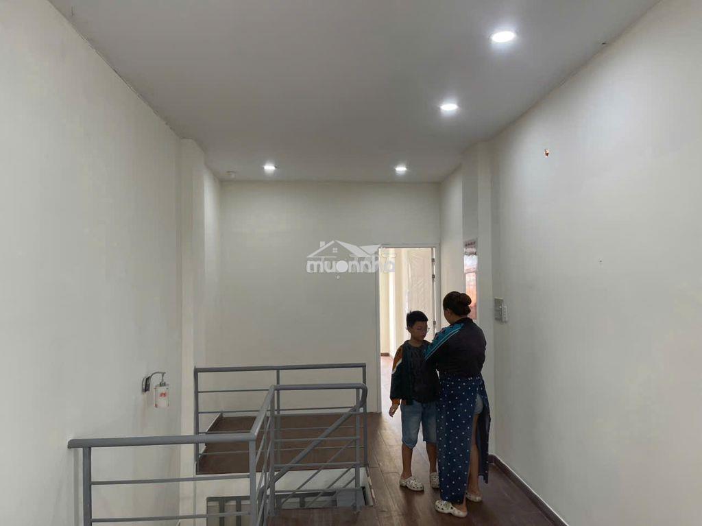 Cho thuê nhà nguyên căn – vị trí thuận tiện kinh doanh - hẻm xe tải - 4