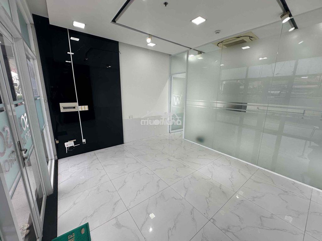 Chính chủ cho thuê căn shophuose căn hộ moonlight park view 120m2 - 4
