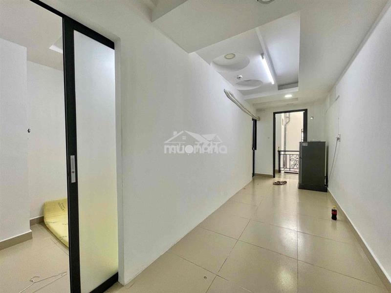 Căn hộ 2pn 1pk rộng 45m2 ngay chợ hạnh thông tây