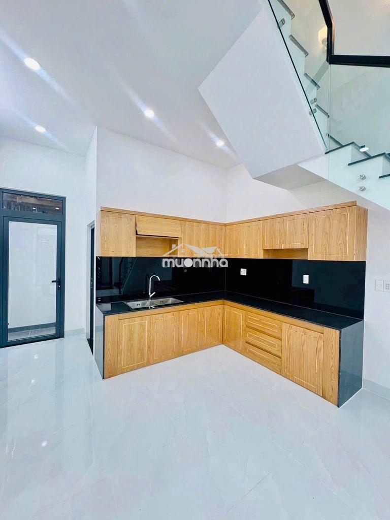🏠  Nhà phố 4tỷ750 – ngay sát kđt đông tăng long – dọn vào ở ngay! - 2