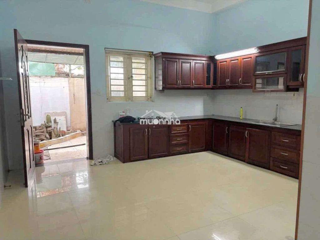 Cho thuê nhà 5x25 - 1 lầu -2pn -2wc đường xe hoi tới nhà - 2