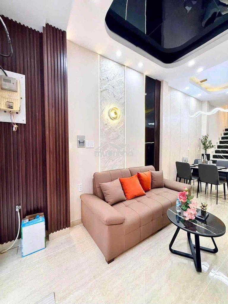 Quận 3 - hxh tới nhà - 4pn 4wc - 120m² sd - chỉ 9,18 tỷ - 2