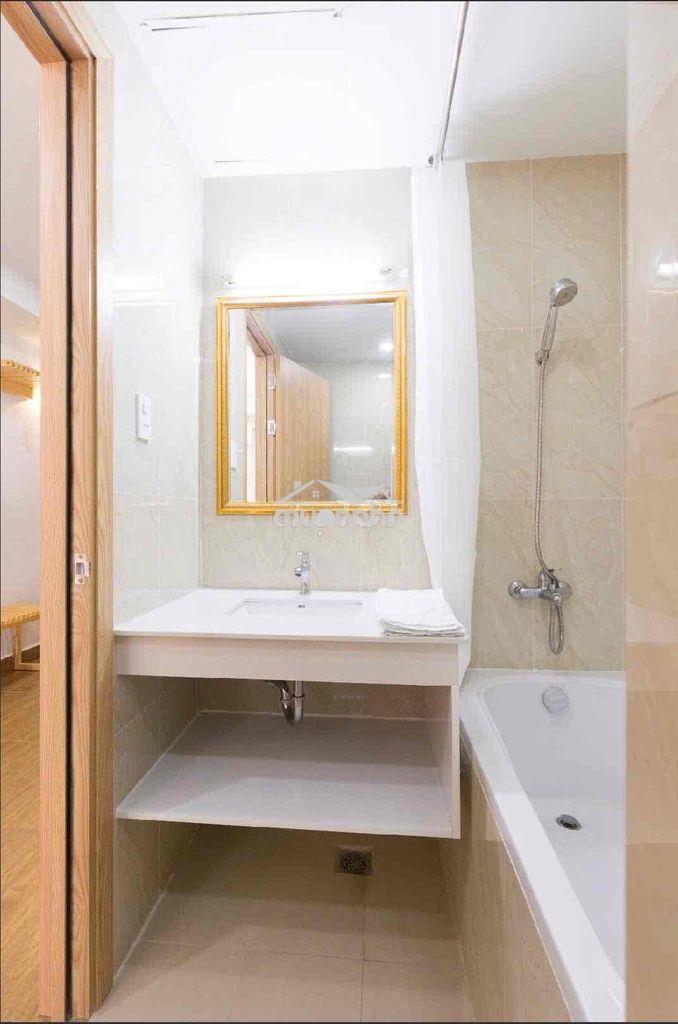 Chỉ tính điện_cho thuê căn studio thang máy full nt gần ba son quận 1 - 4