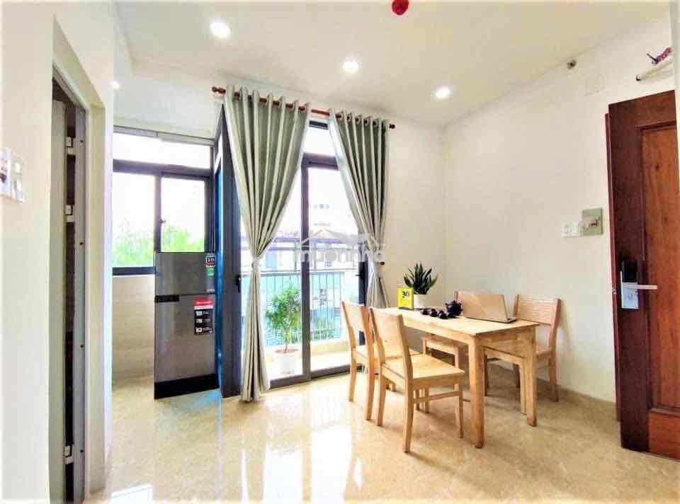 2pn ban công siêu thoáng ngay khu etown cộng hoà - hoàng hoa thám - Ảnh 3